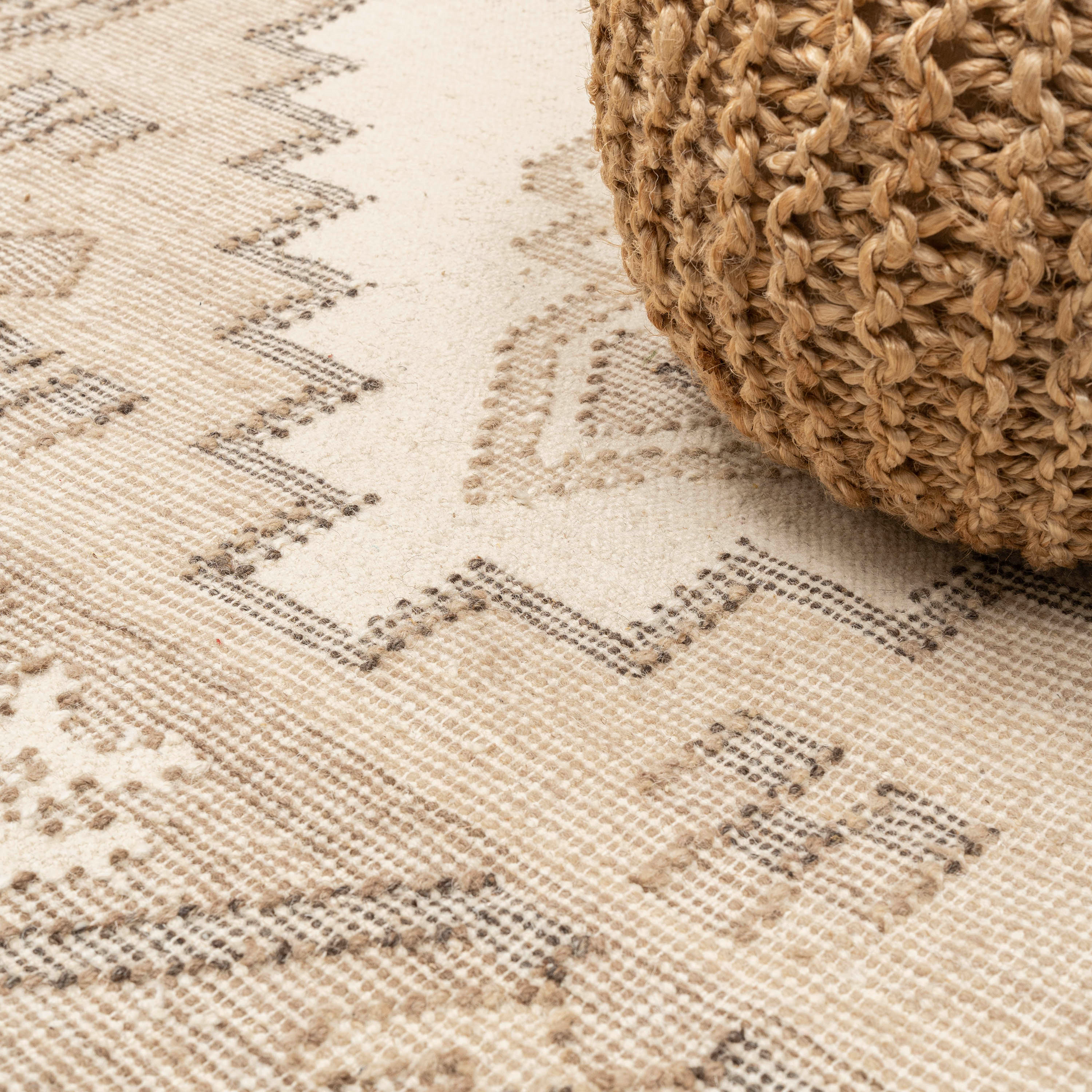 Handmade Beige Wool Kilim Rug – Traditional Panja Loom Weave