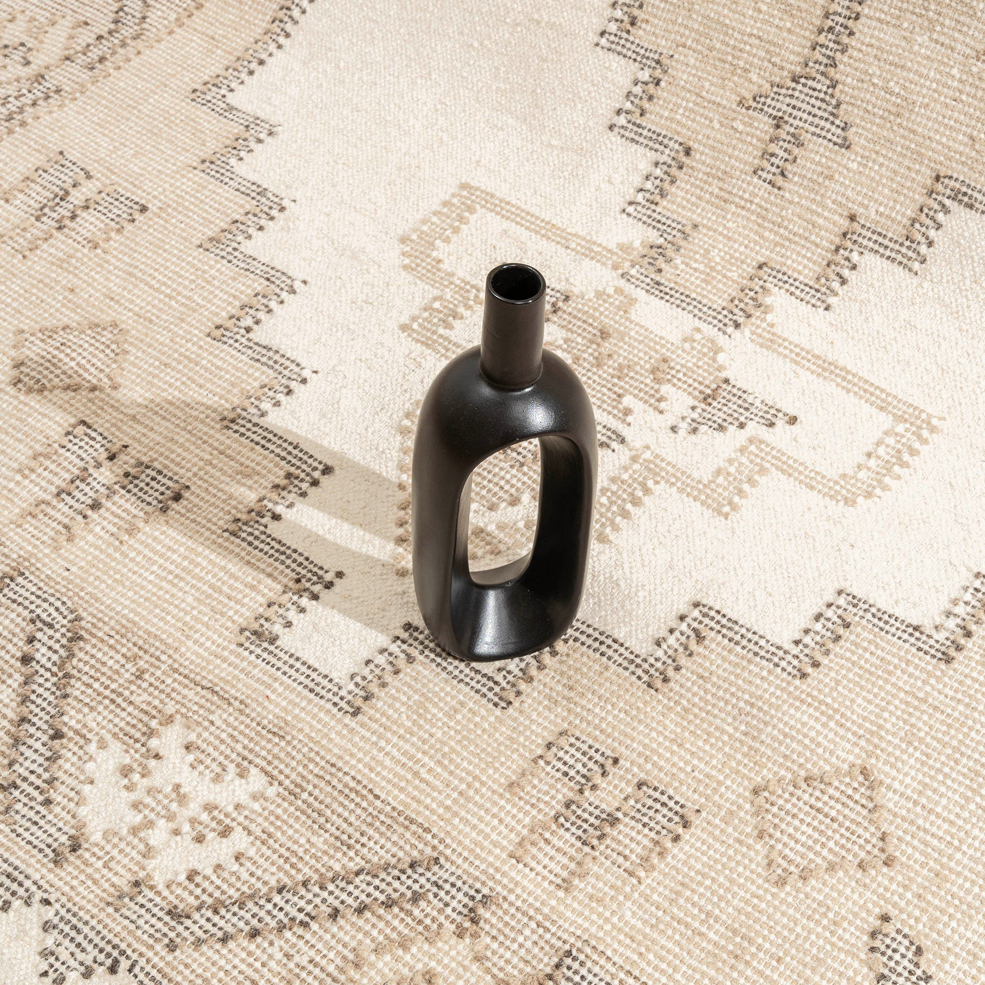 Handmade Beige Wool Kilim Rug – Traditional Panja Loom Weave
