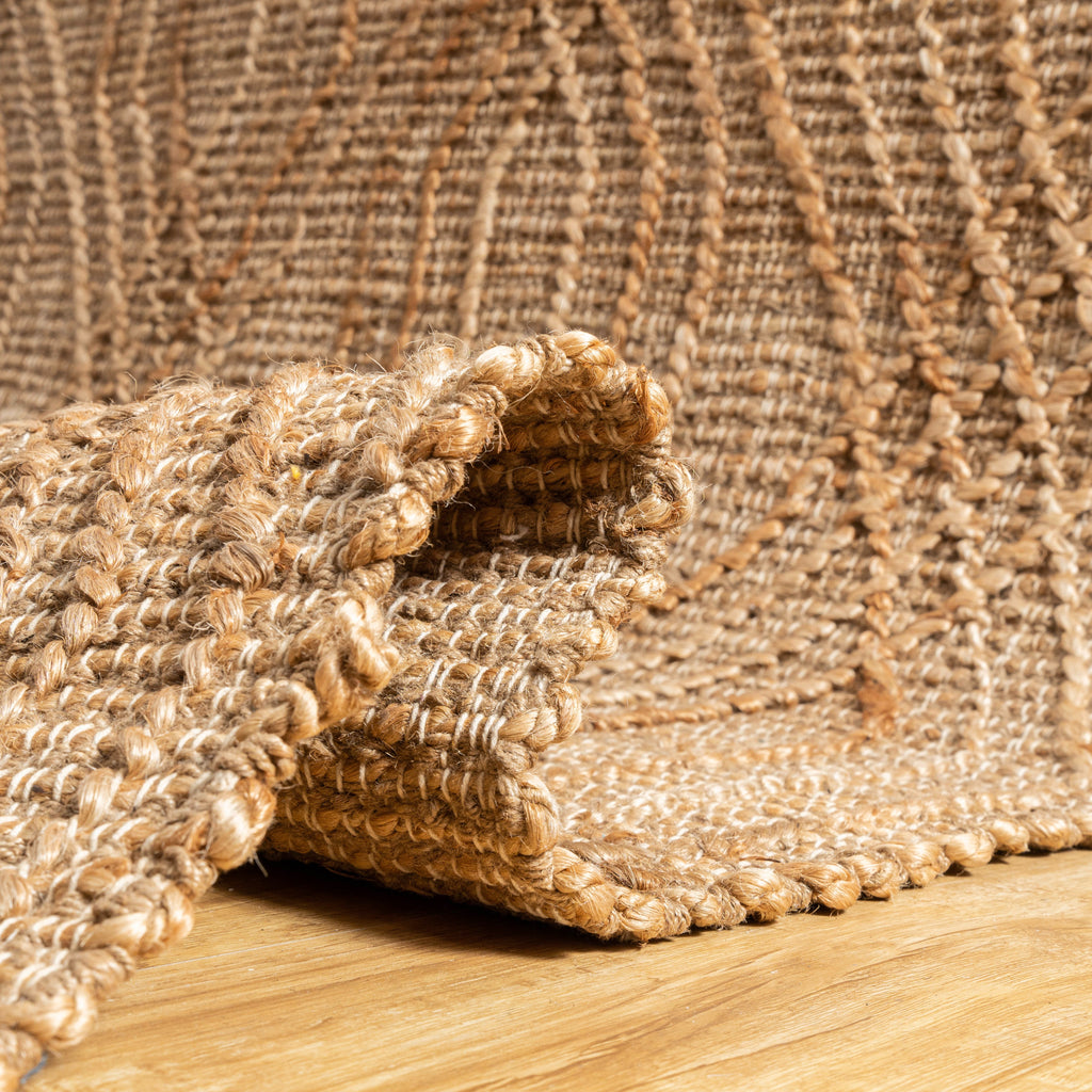 Quinn Grid Hemp Rug – Handwoven Jute Area Rug with Geometric Design in Natural Tone.