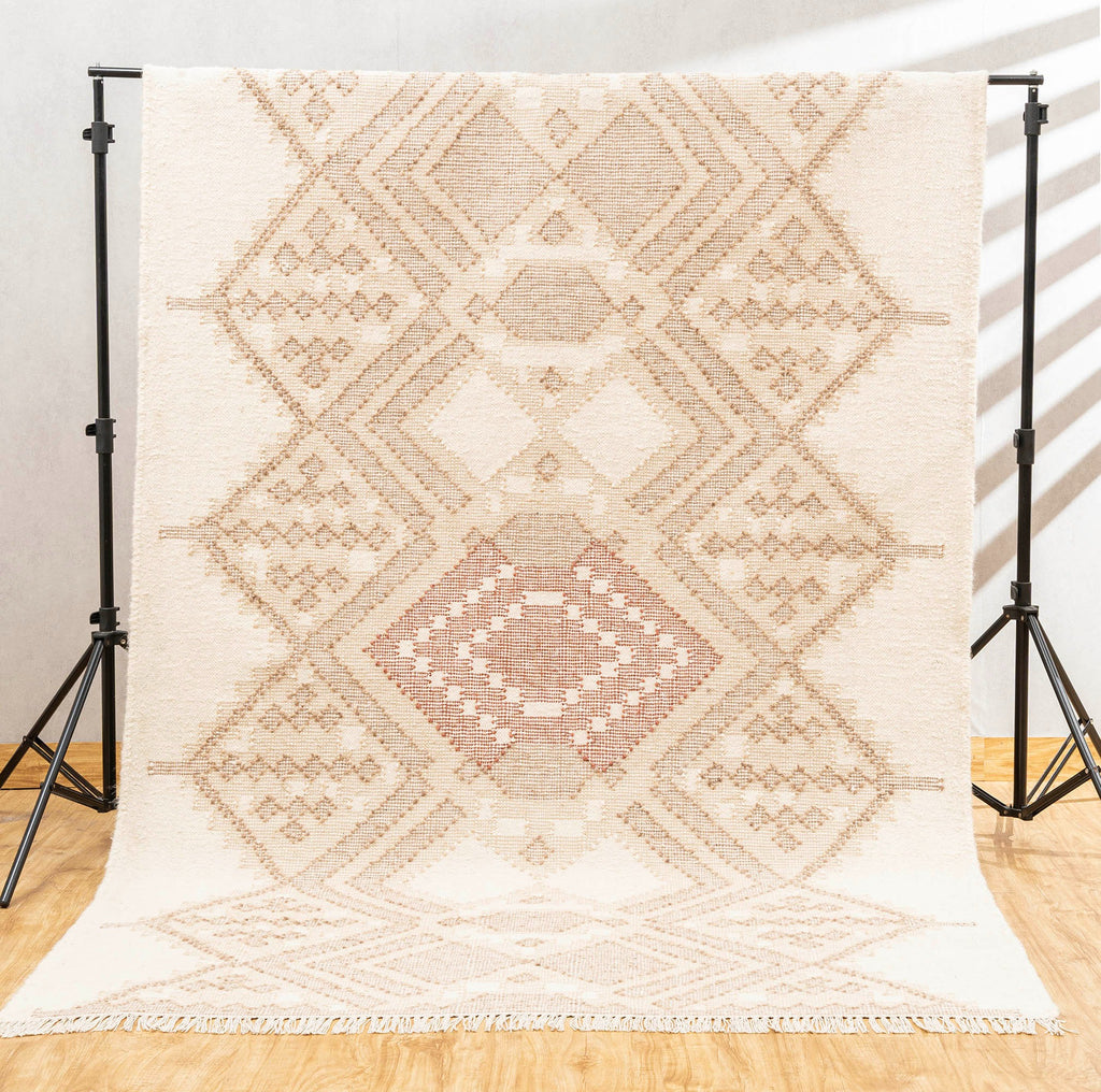 Heritage Harmony Wool Rug – Handwoven Panja Loom Rug in Ivory & Textured Beige  ⸻