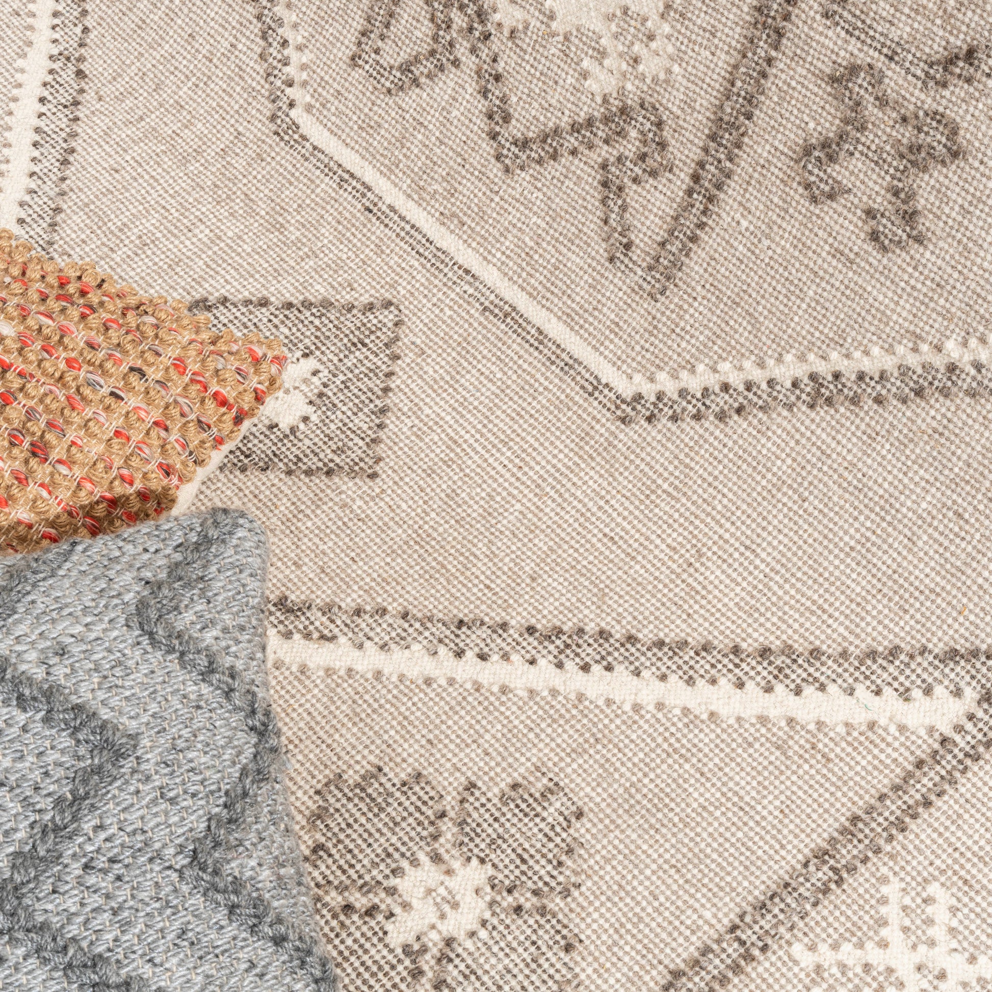 Sienna Mocha Wool Rug – Handwoven Panja Oriental Design