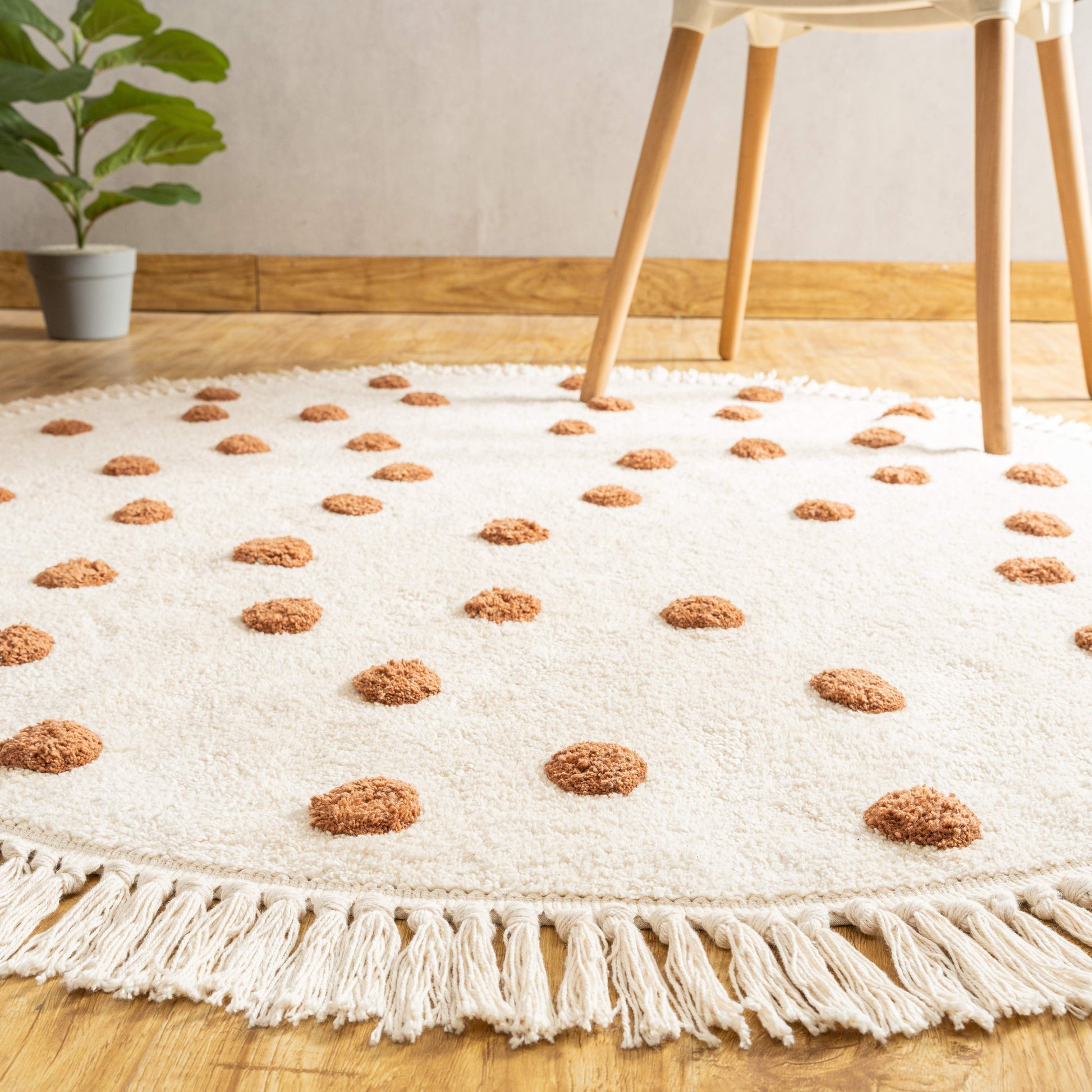 Handmade Cotton Rug with Polka Dots – Tufted Off-White & Brown Area Rug