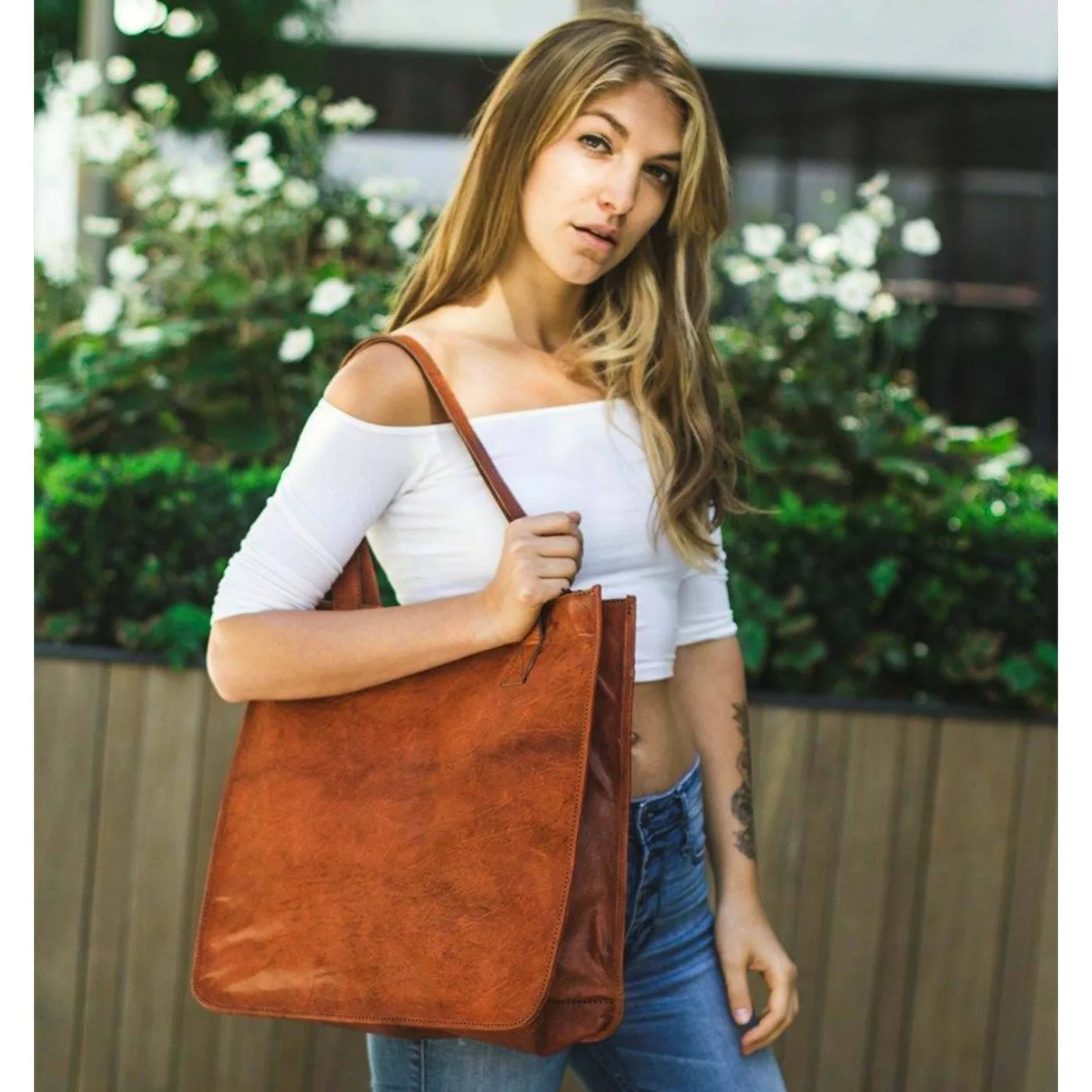 Aurelia Vintage Full-Grain Leather Tote – 16″ Everyday Work & Travel Bag for Women